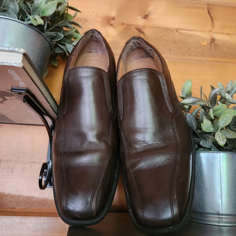 G.H. Bass & Co Glenn Brown Leather Slip On Loafers Casual Square Shoes‎ Sz 10 M
